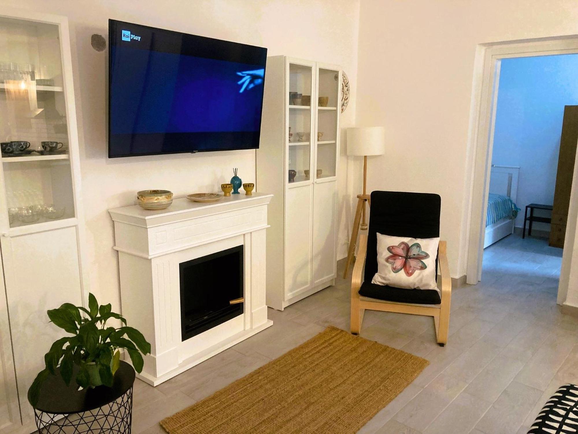 Apartamento Casa Blu Mirabella Imbaccari Exterior foto