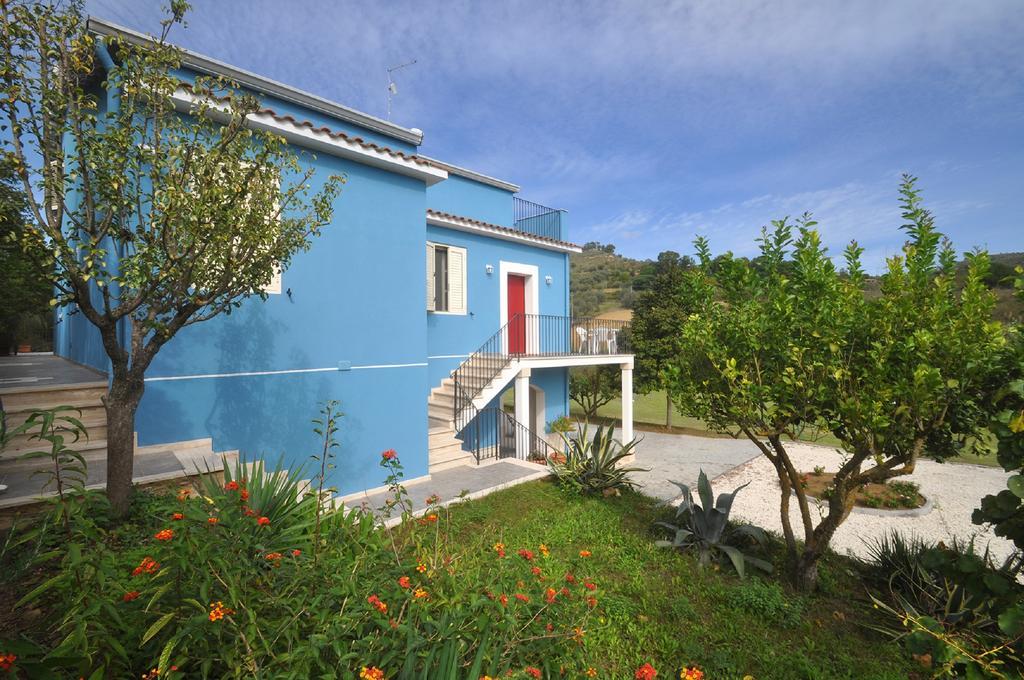 Apartamento Casa Blu Mirabella Imbaccari Exterior foto